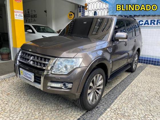 MITSUBISHI PAJERO FULL 3.8 HPE 4X4 V6 24V GASOLINA 4P AUTOMÁTICO